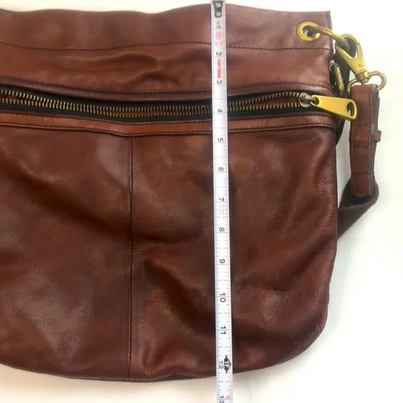 Fossil Women’s Long Live Vintage Leather Explorer Hobo Bag Dark Brown - Picture 10 of 16